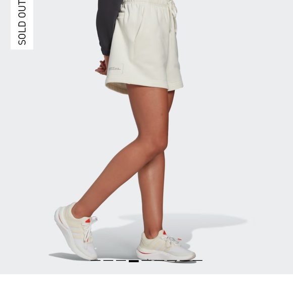 Adidas off white sweat short - Picture 9 of 10